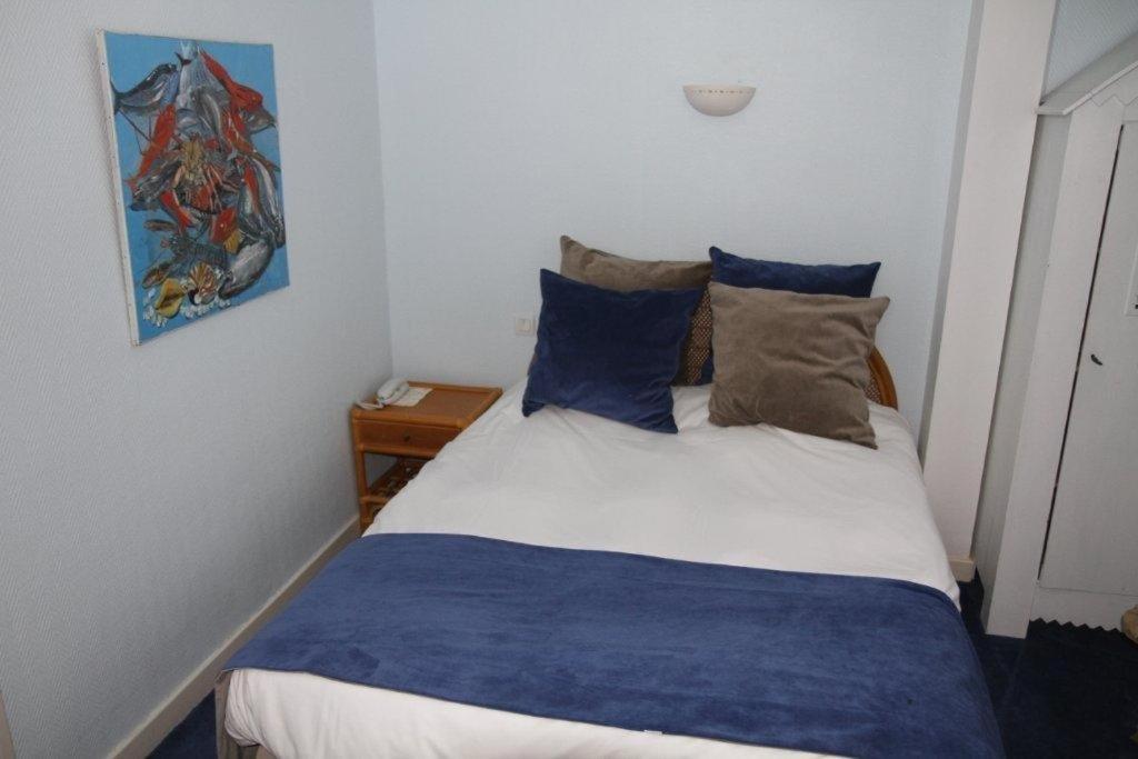 Hotel Le Suroit Perros-Guirec Bilik gambar